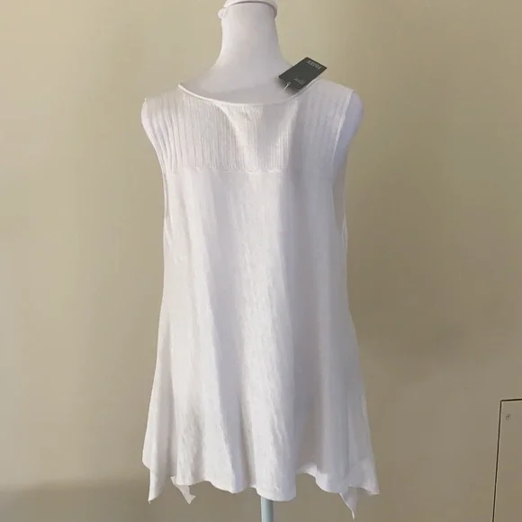 Eileen Fisher Fine Gauge Linen Knit Scoop Neck Top. Size L. NWT. White - Picture 2 of 7